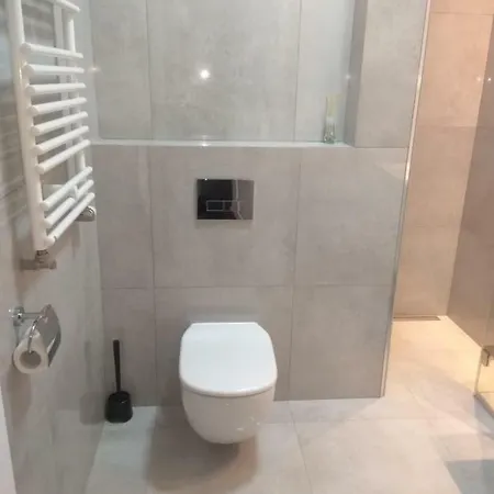 Apartment Klopot 4 *