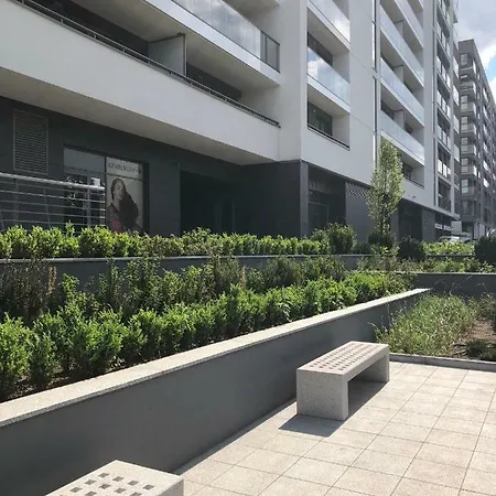 Klopot 4 Βαρσοβία